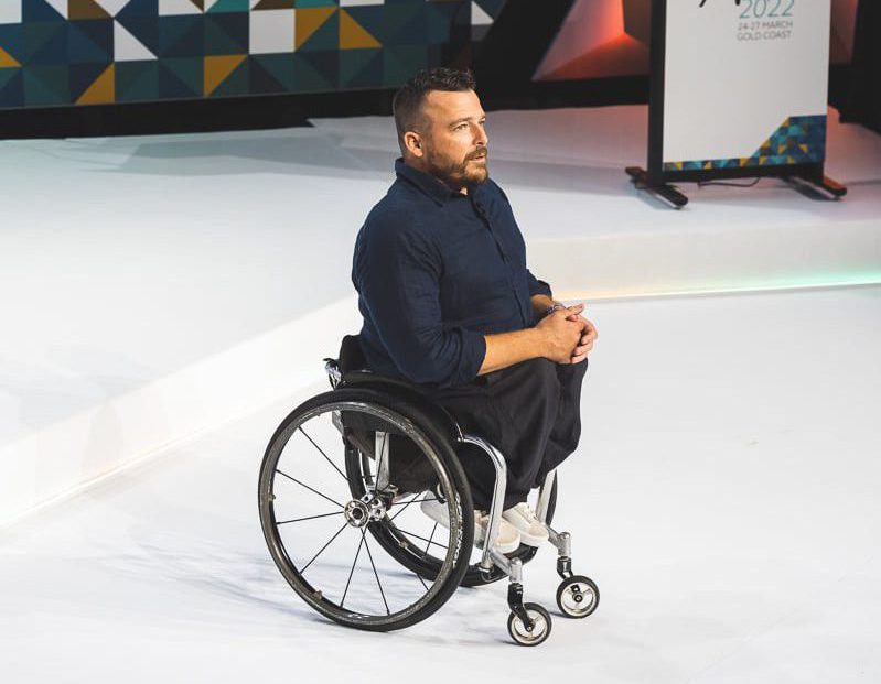 Kurt Fearnley Motivational speaker on stage