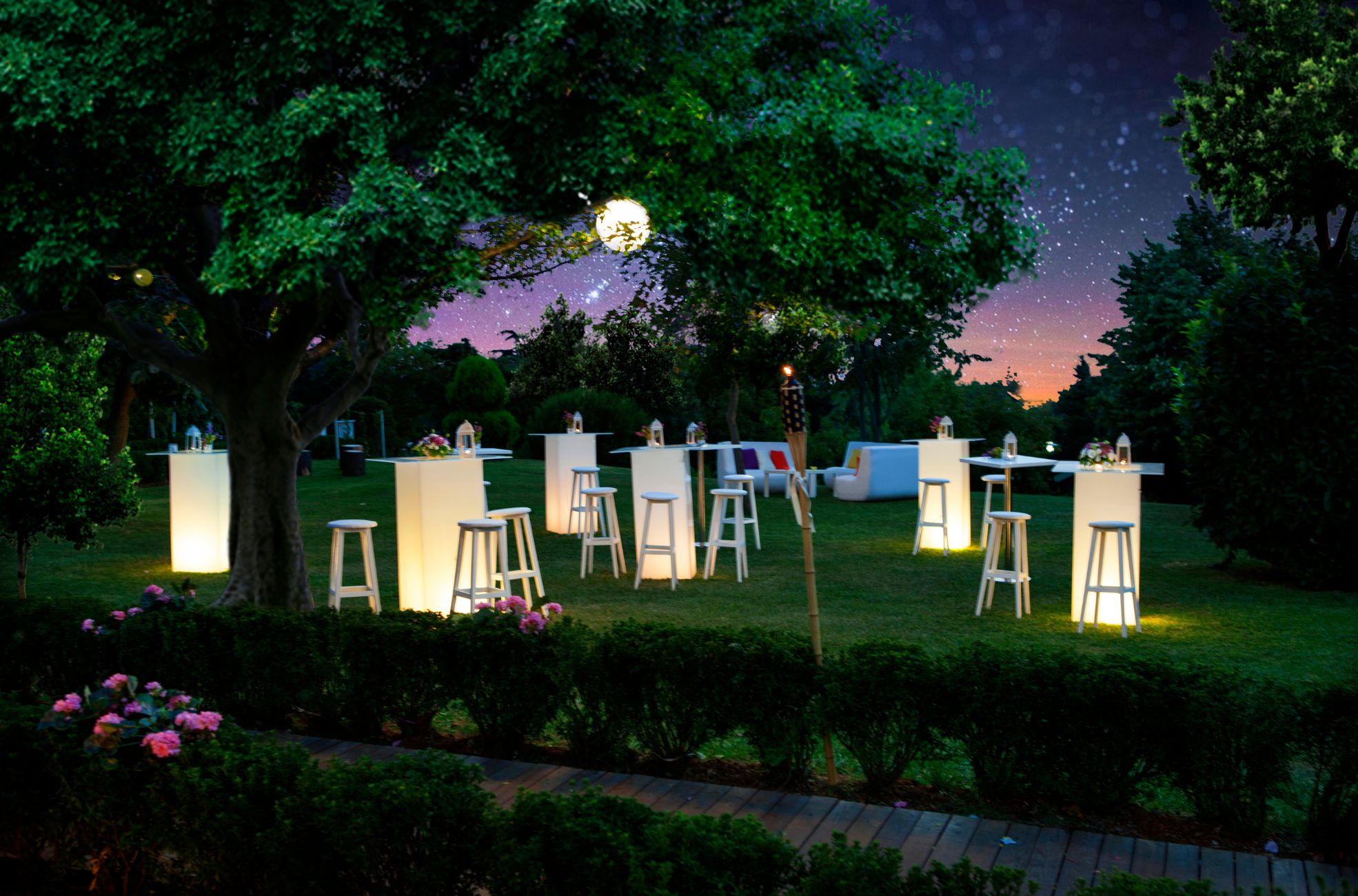 Stock Photo Gala Dinner In Garden Setting