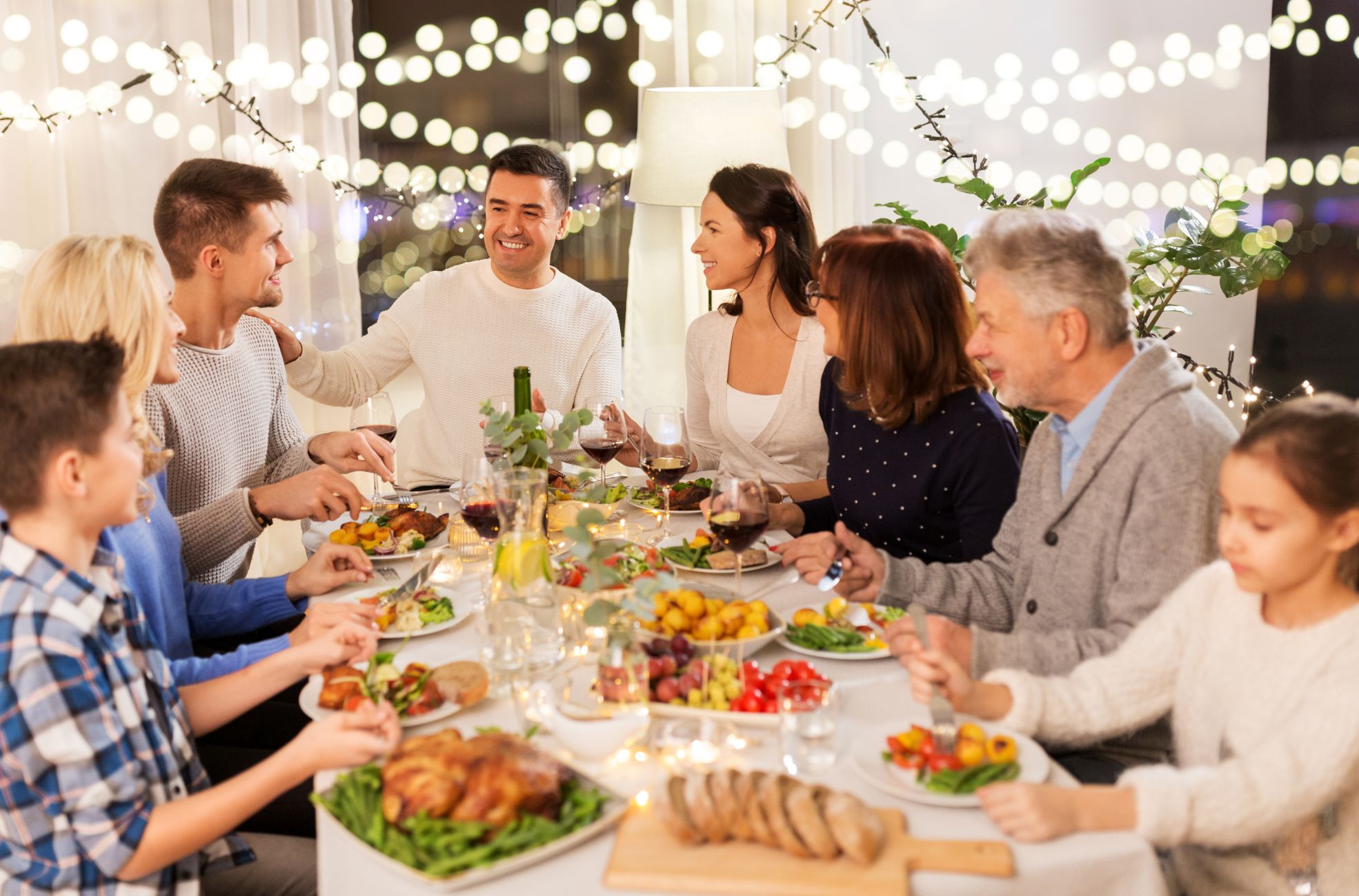 Family Reunion At End Of Table 