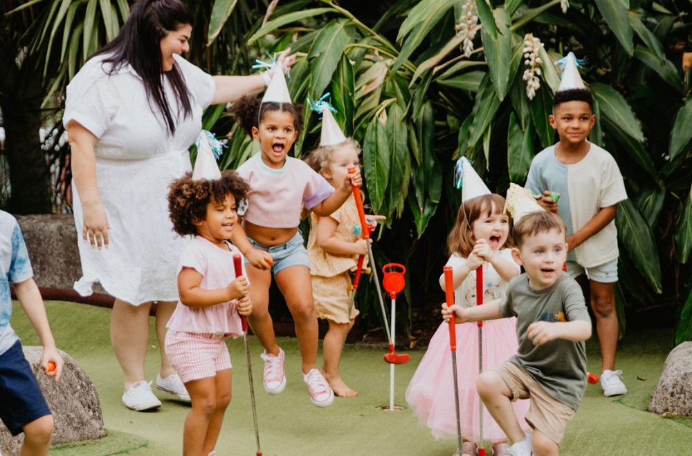 Children Enjoying A Birthday Part In Brisbane With Mini Golf 