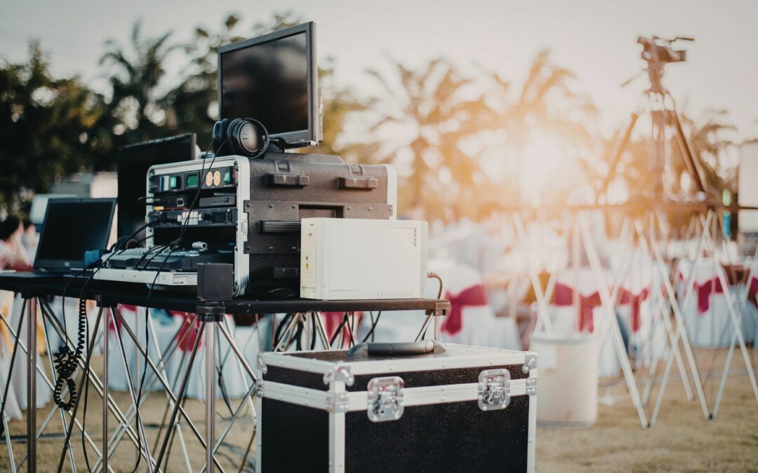 How to Spot Red Flags When Booking Event Entertainment